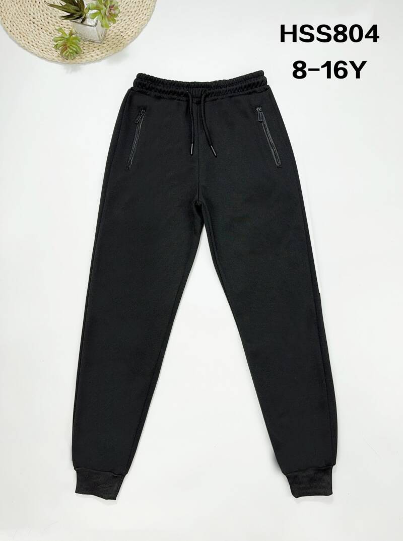 Spodnie dresowe chłopięce. Roz 4-12. 1 Kolor Paczka 5 szt. 1