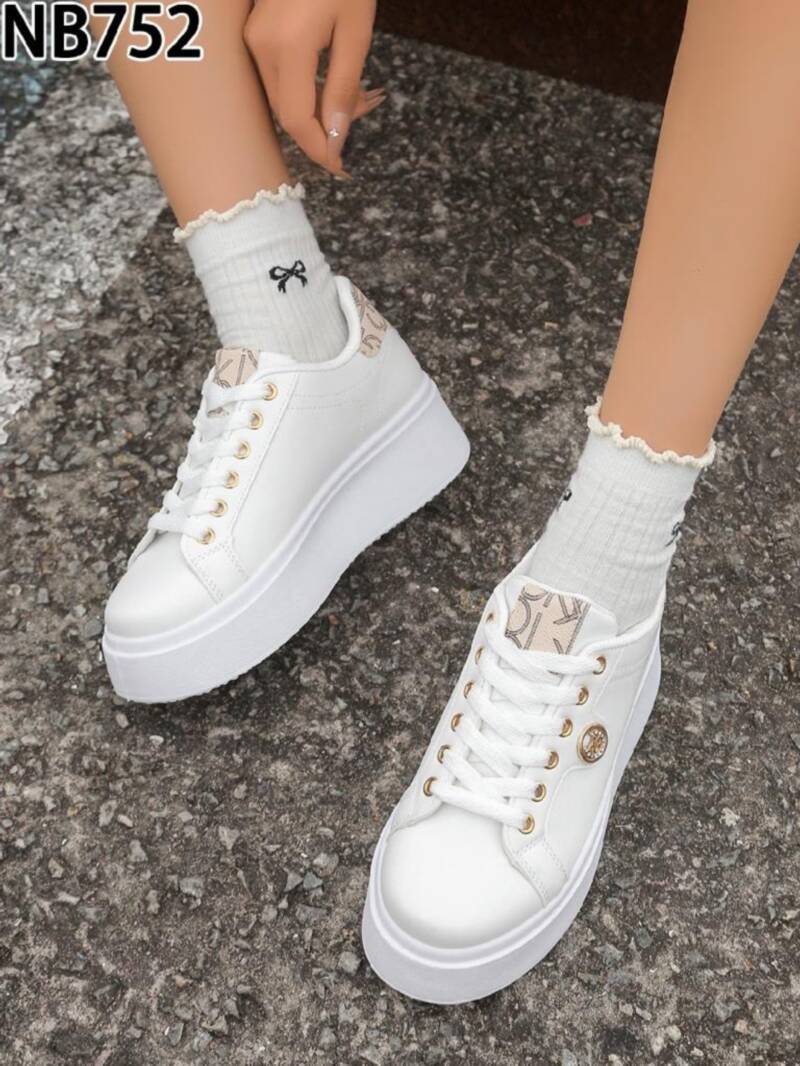 Trampki/Tenisówki Roz 36-41 / 12 par 1