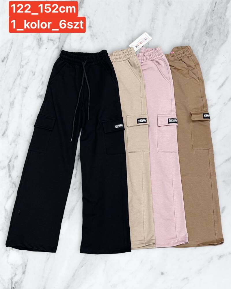 Spodnie dziewczęcy. Roz 122-152. 1 kolor Paczka 6 szt .