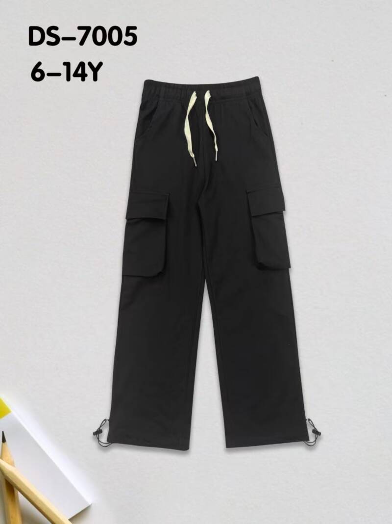 Spodnie dresowe chłopięce. Roz 6-14, 1 Kolor Paczka 5 szt.